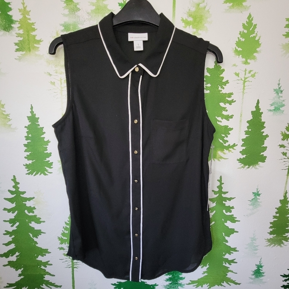 NEW Liz Claiborne Sleeveless Blouse.